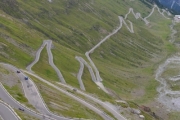 2016-stelvio (8)